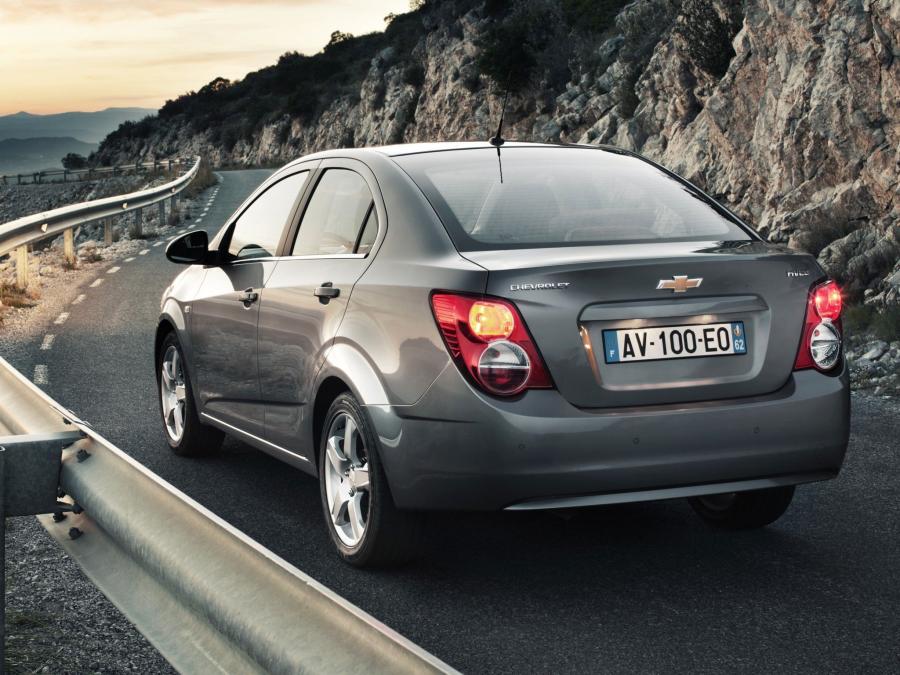  Chevrolet Aveo Sedan 2011 года  (фото 9 из 58)